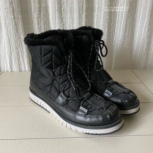 Tommy Hilfiger quilted waterproof boots